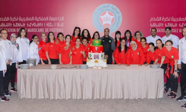 الجامعة الملكية المغربية لكرة القدم تحتفي بالمنتخب الوطني النسوي المتوج بكأس إفريقيا داخل القاعة